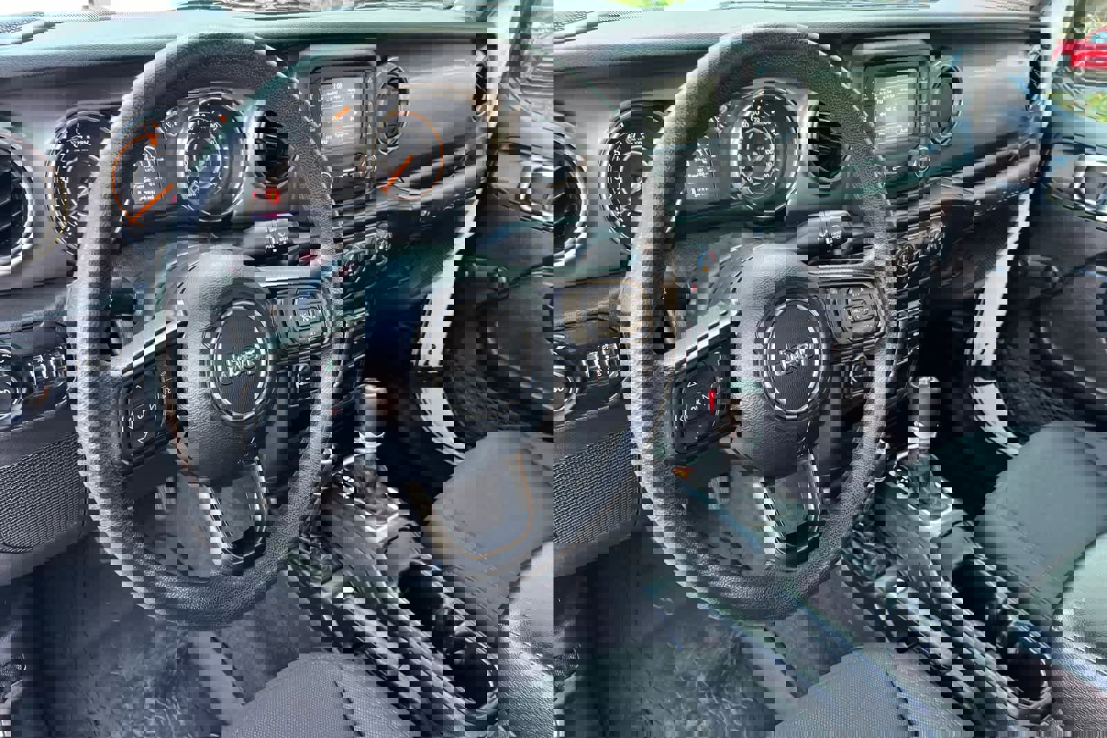 Used 2019 Jeep Wrangler Sport image 14