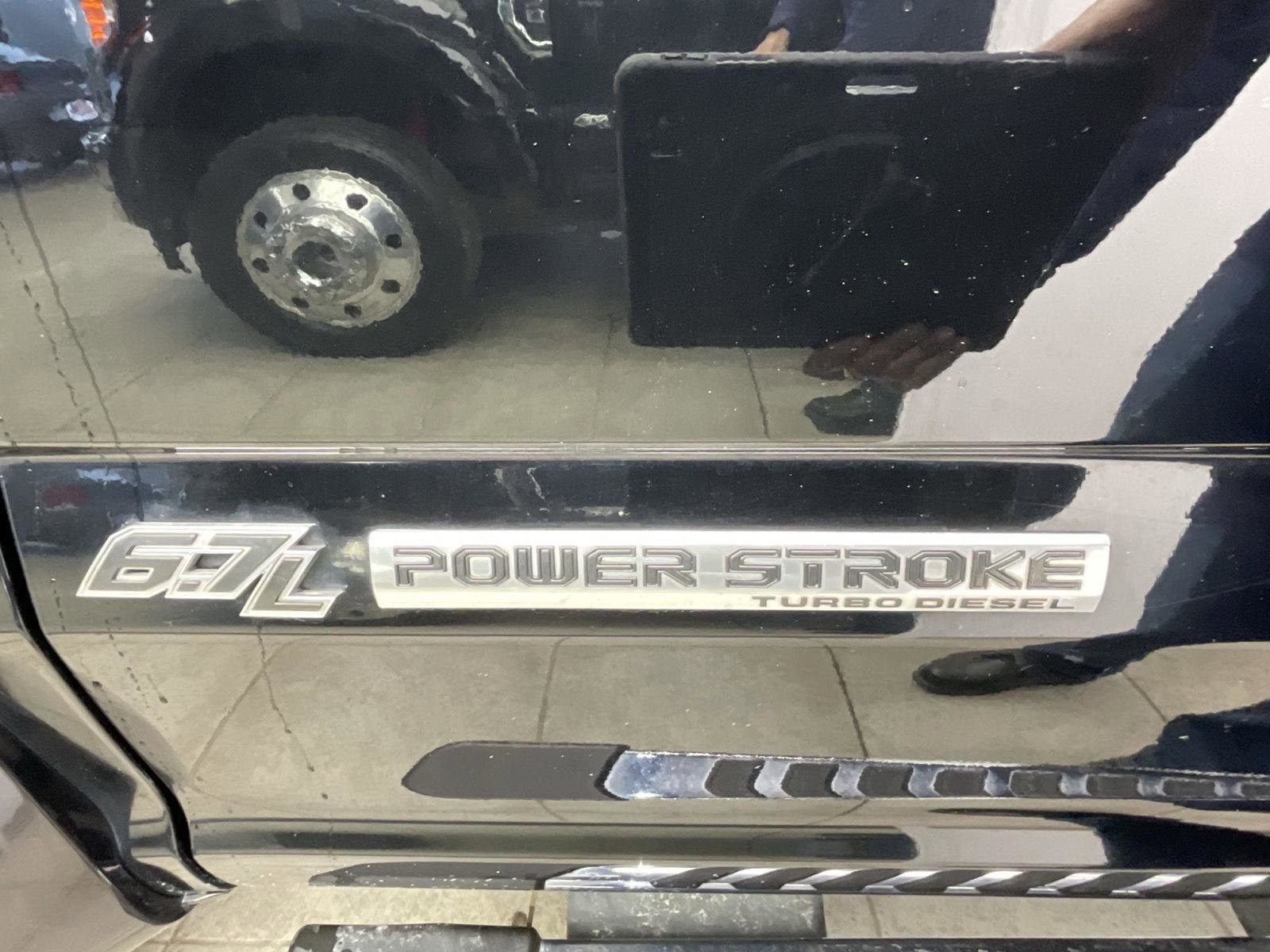 Used 2017 Ford F450 Lariat w/ Lariat Ultimate Package image 32