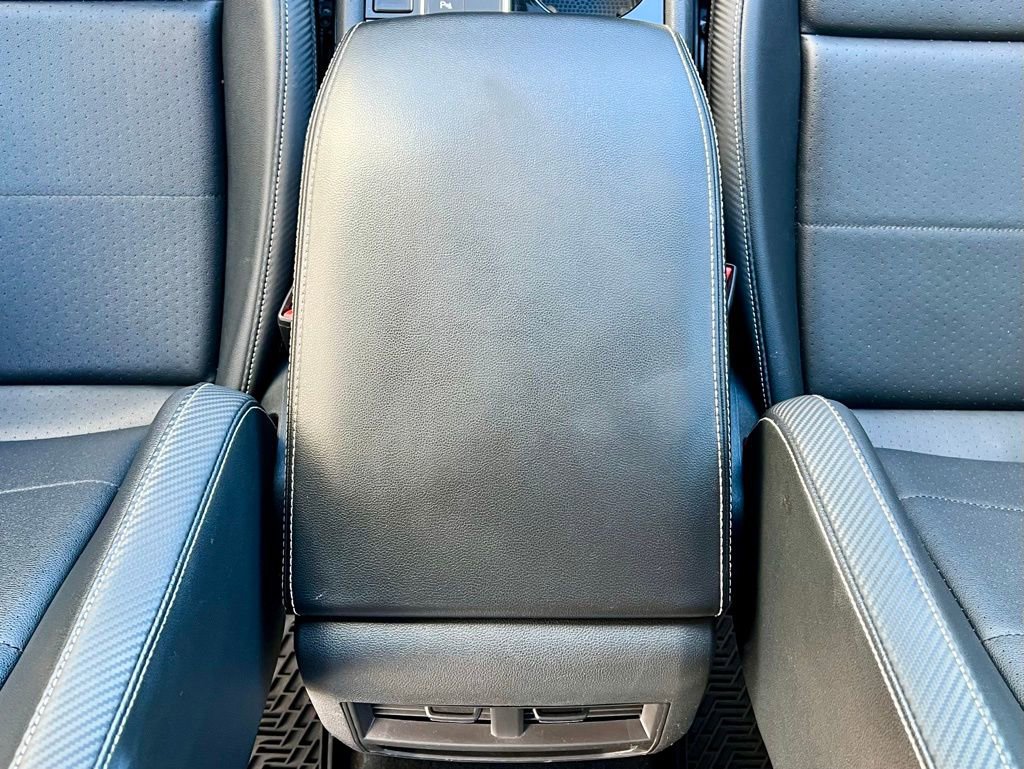 Used 2022 Volkswagen Atlas Cross Sport SE image 33