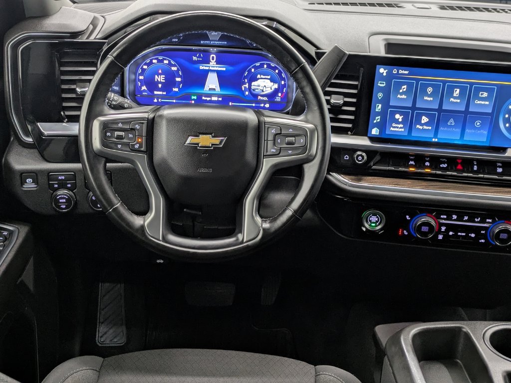 Used 2023 Chevrolet Silverado 1500 LT AWD/4WD image 6