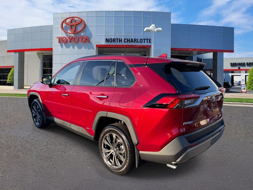 Used 2025 Toyota RAV4 Limited w/ Advanced Technology Package image 8