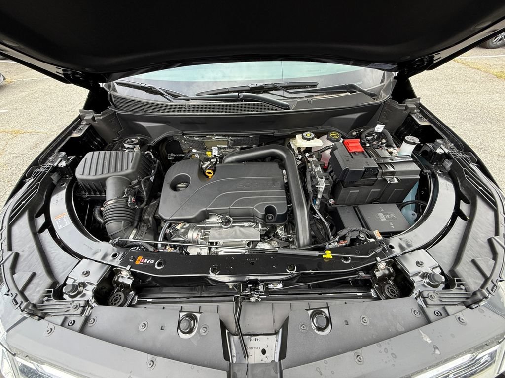 New 2027 Chevrolet Equinox LT FWD image 25