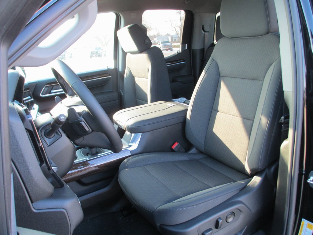 New 2026 GMC Sierra 1500 Elevation image 12