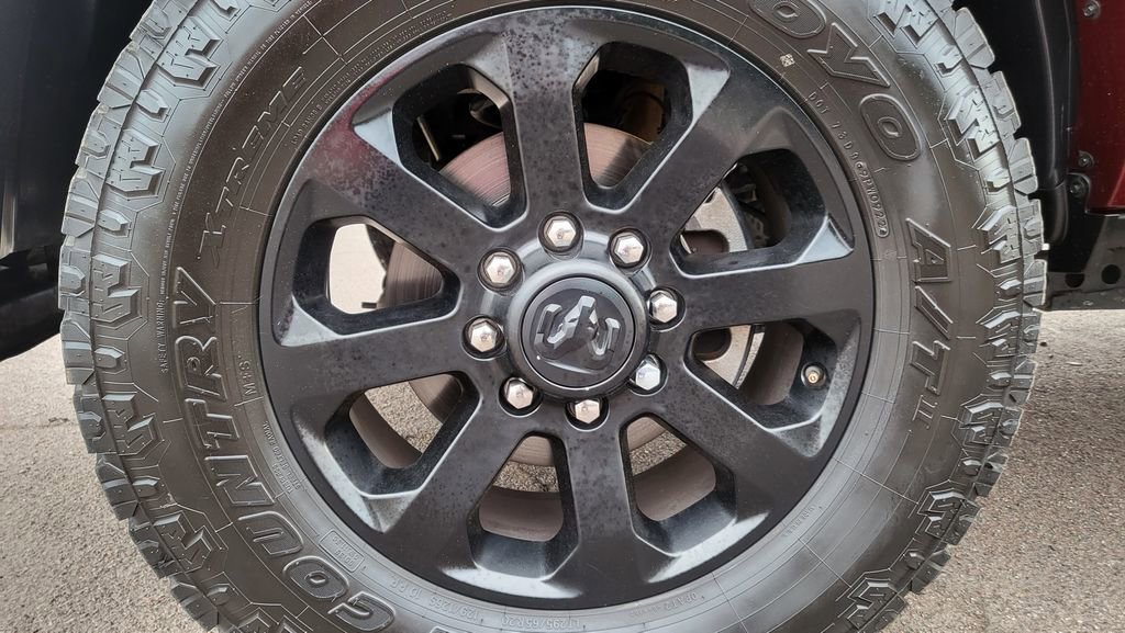 Used 2020 RAM 2500 Laramie w/ Night Edition image 11