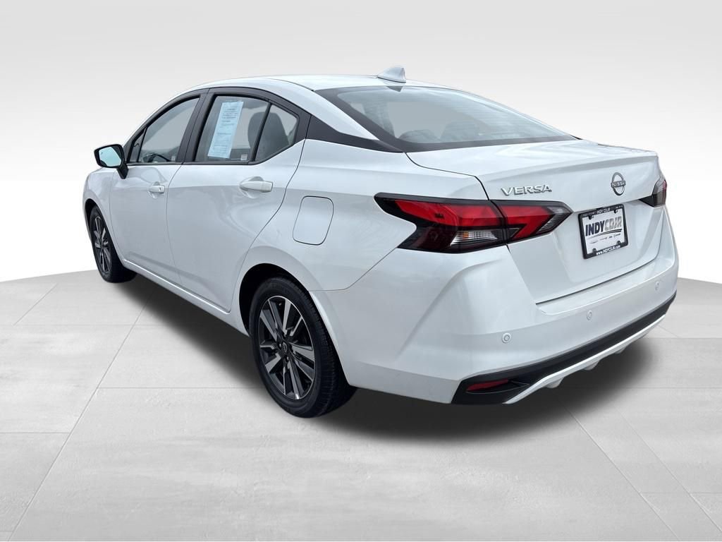 Used 2025 Nissan Versa SV image 6