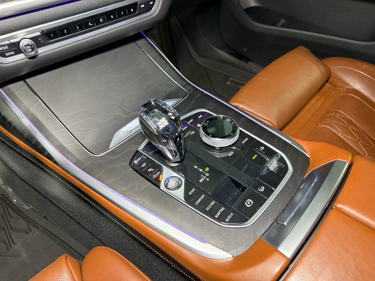 Used 2020 BMW X7 xDrive40i w/ M Sport Package image 19