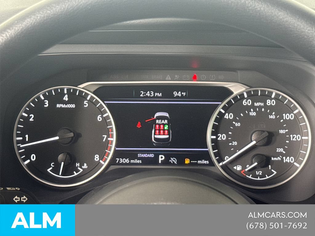 Used 2025 Nissan Pathfinder S FWD image 30