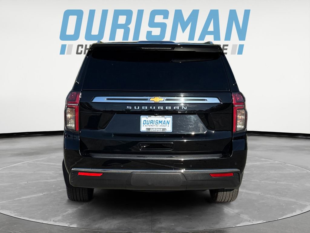 Used 2023 Chevrolet Suburban LS w/ Driver Alert Package image 5