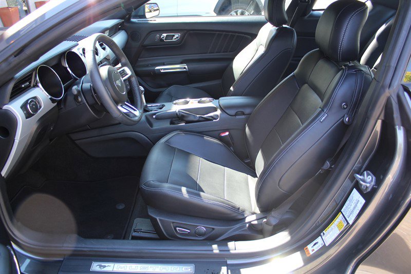 Used 2016 Ford Mustang GT Premium w/ Equipment Group 401A image 17