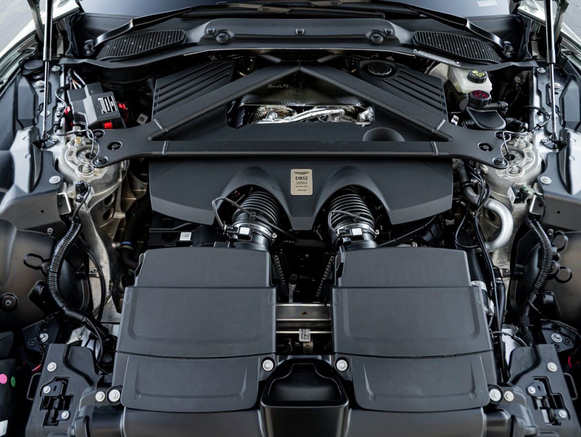 Used 2026 Aston Martin DB12 Coupe RWD image 25