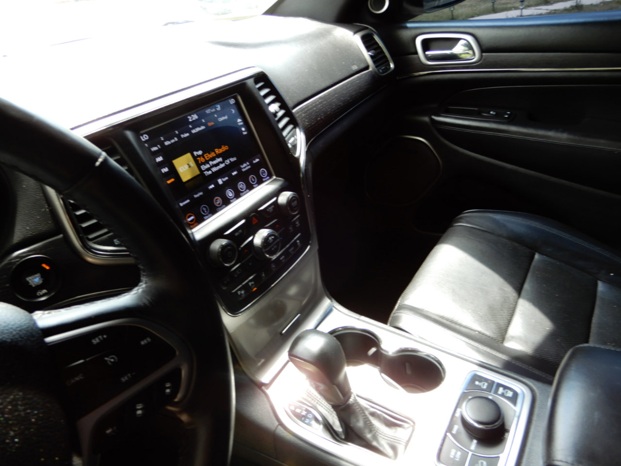 Used 2018 Jeep Grand Cherokee High Altitude image 14