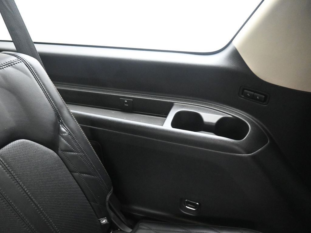 Used 2019 Ford Expedition Max Platinum AWD/4WD image 34