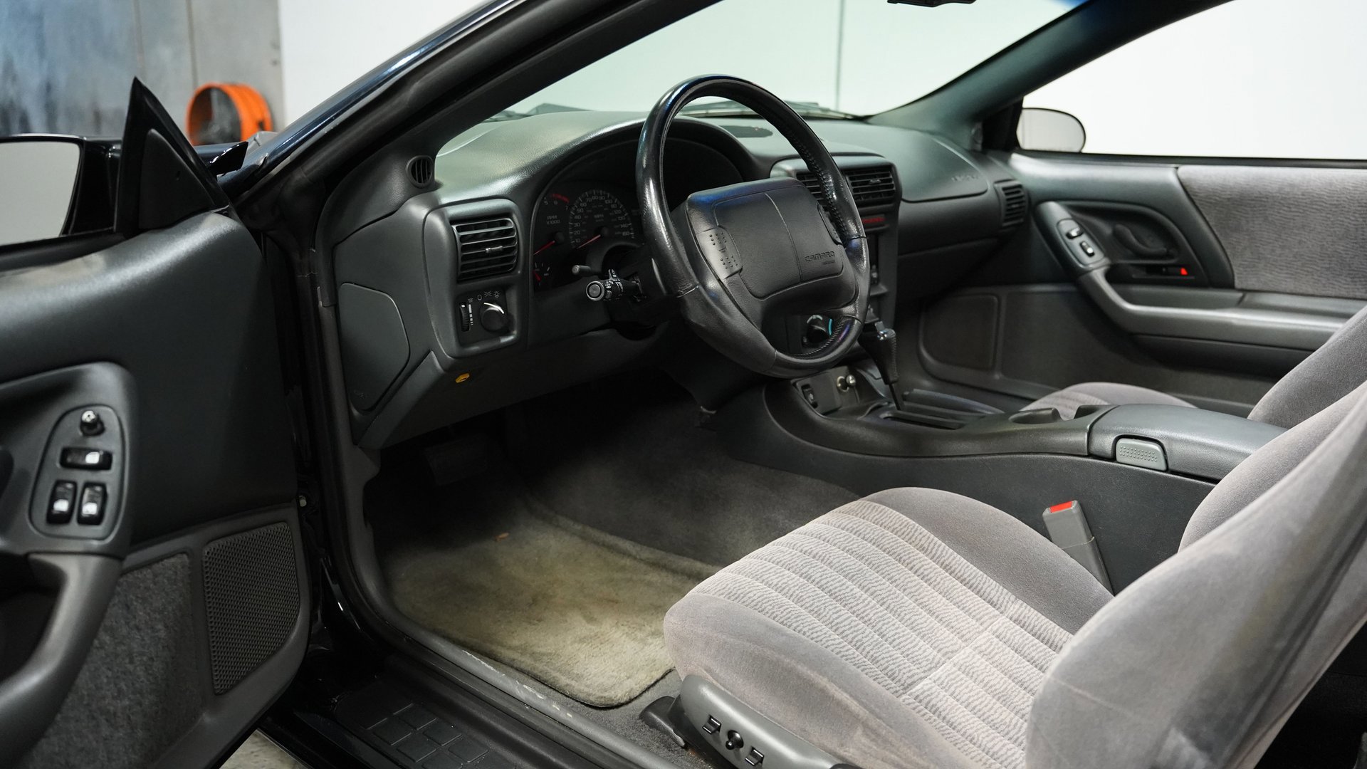 Used 1997 Chevrolet Camaro Z28 w/ Preferred Equipment Group 2 image 4