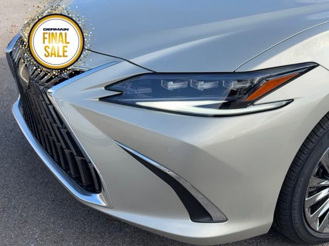 New 2025 Lexus ES 350 Ultra Luxury image 11