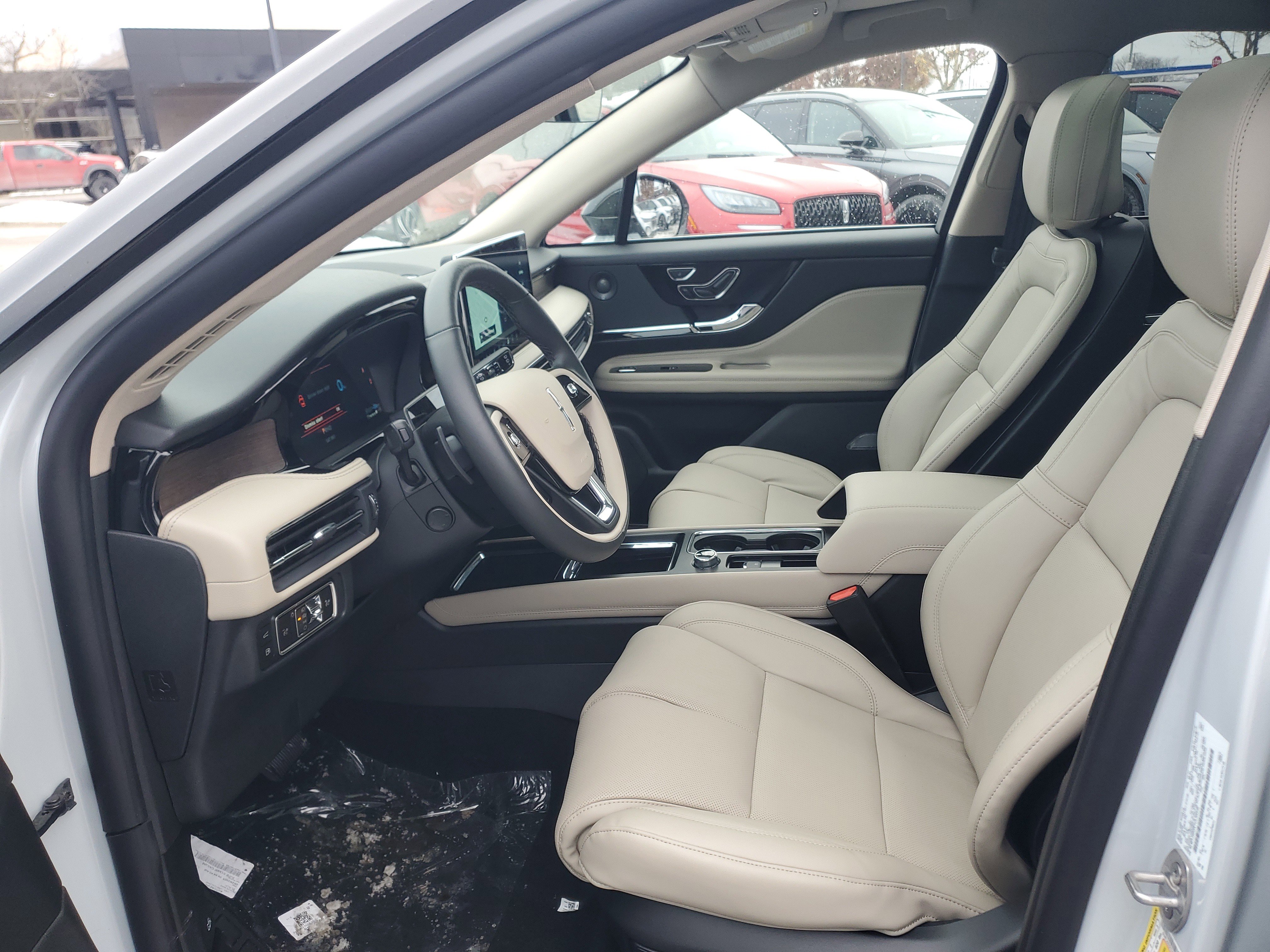 New 2026 Lincoln Corsair Grand Touring image 12