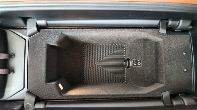 Used 2023 BMW i7 xDrive60 image 52