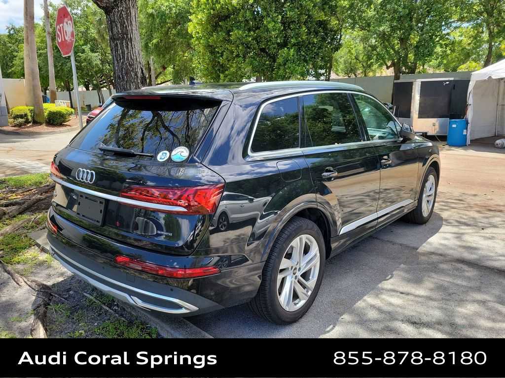 Certified 2023 Audi Q7 3.0T Premium w/ Convenience Package AWD/4WD image 14