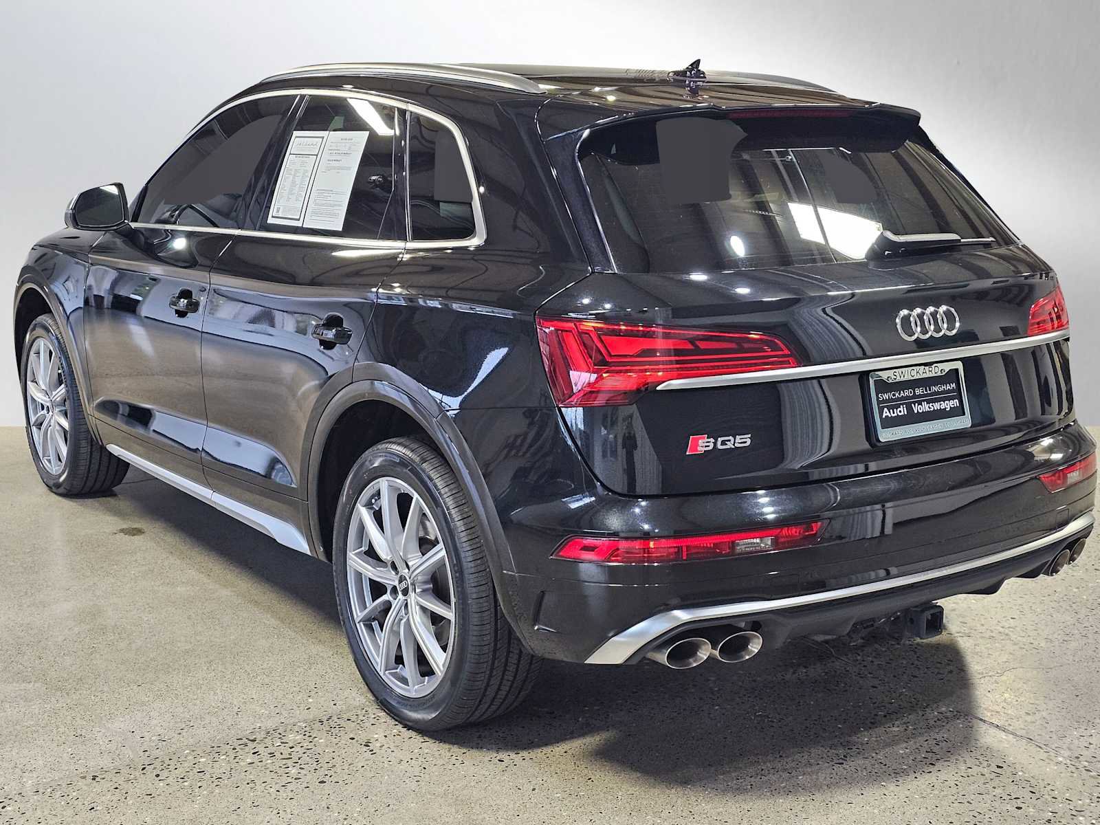 Used 2023 Audi SQ5 Premium w/ Convenience Package image 5