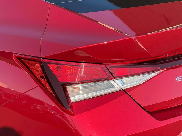 Certified 2023 Hyundai Elantra SEL FWD image 10