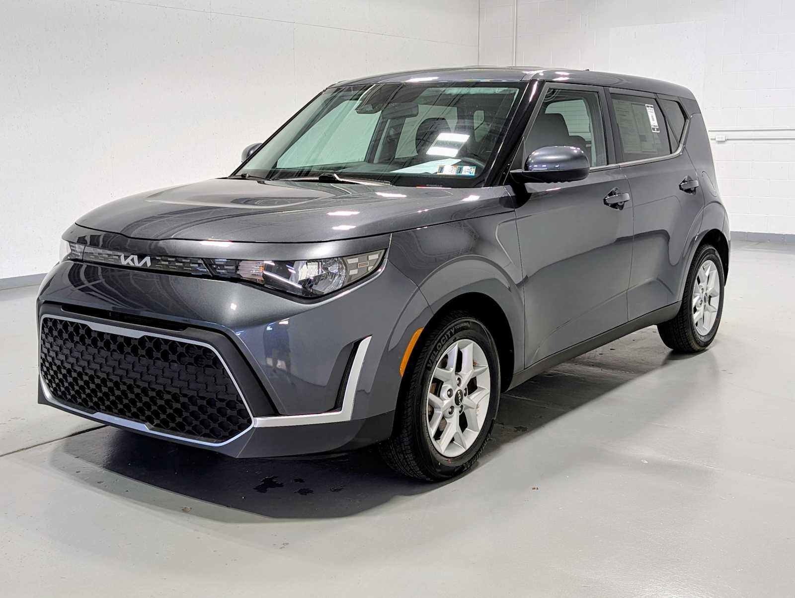 Certified 2023 Kia Soul LX w/ Option Group 015