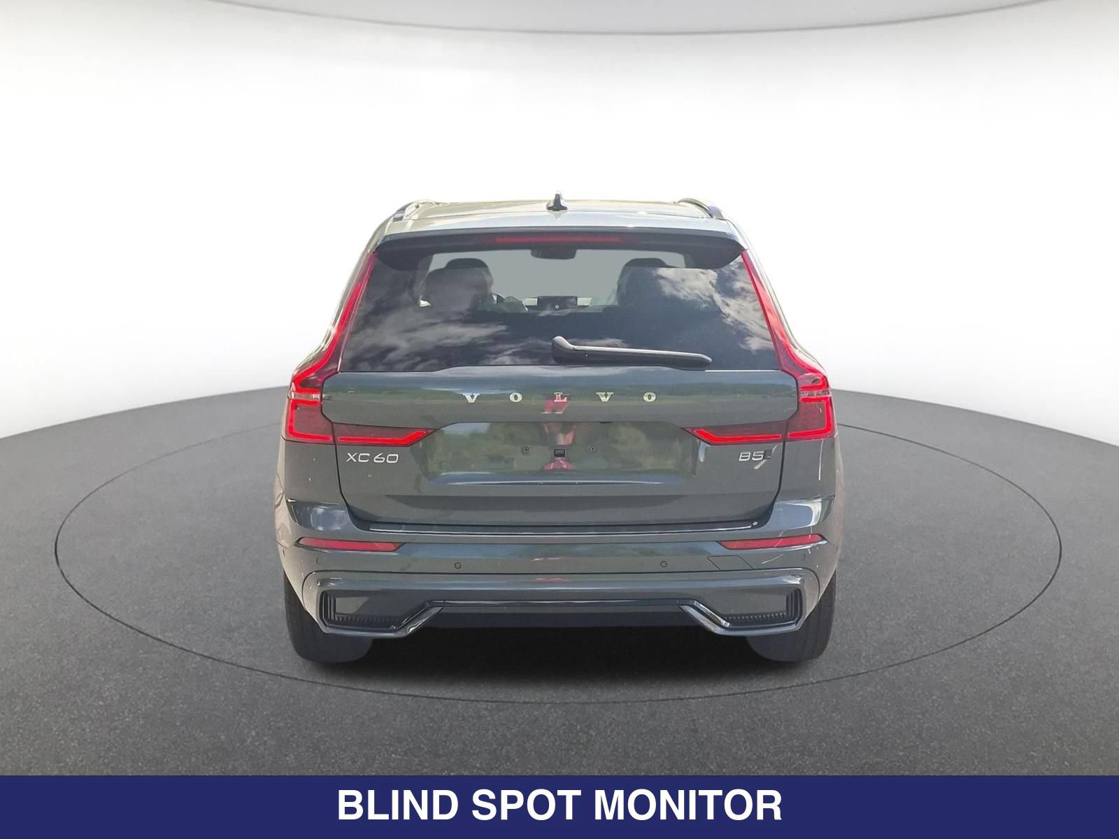 New 2027 Volvo XC60 B5 Ultra AWD/4WD image 8