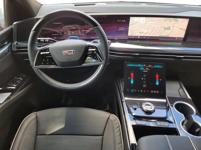 New 2026 Cadillac Escalade Sport w/ LPO, ONYX Package AWD/4WD image 11