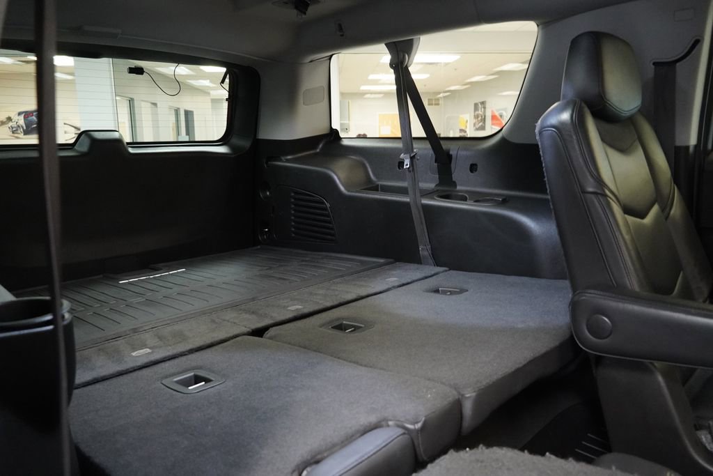 Used 2019 Cadillac Escalade ESV Luxury image 37