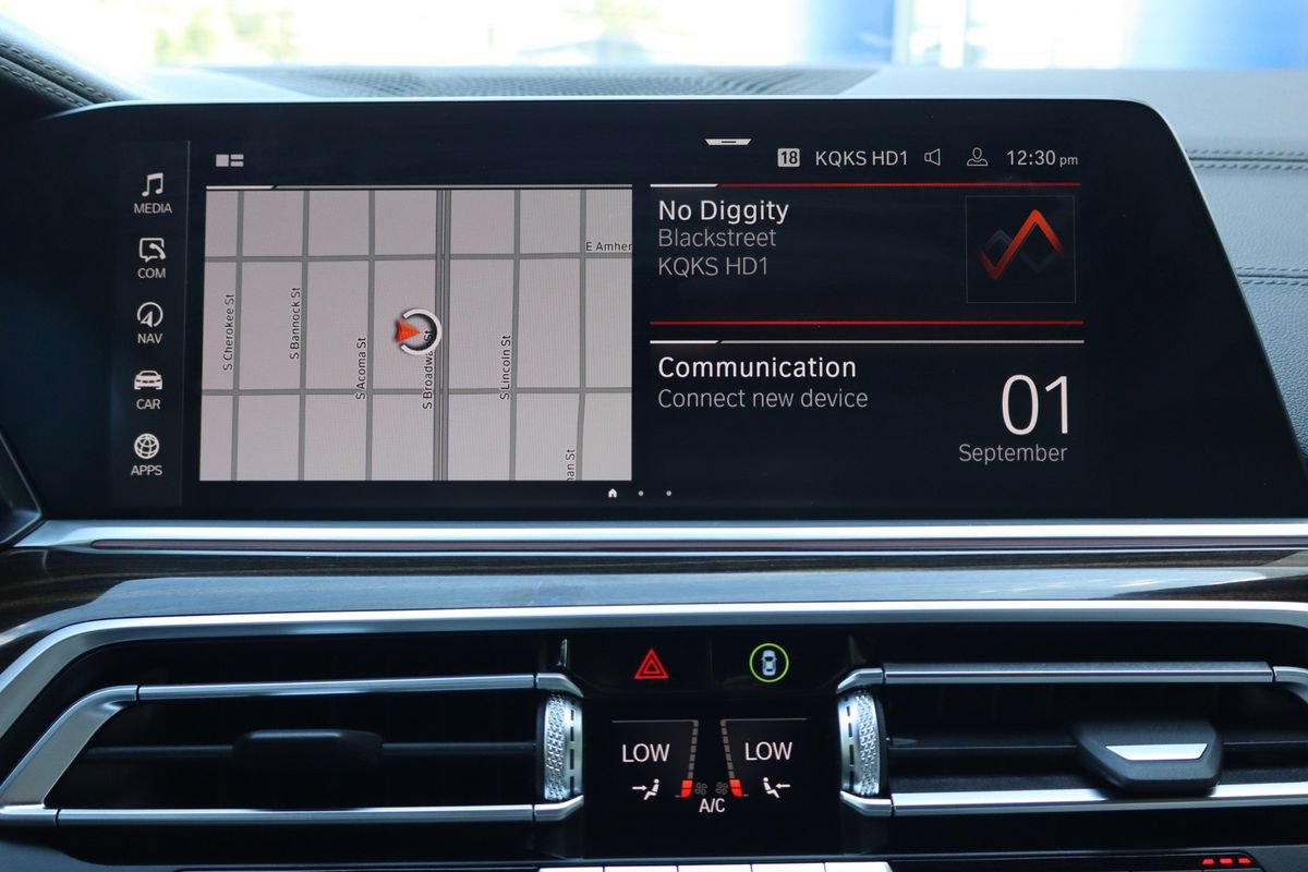 Used 2020 BMW X5 M50i w/ Premium Package AWD/4WD image 25