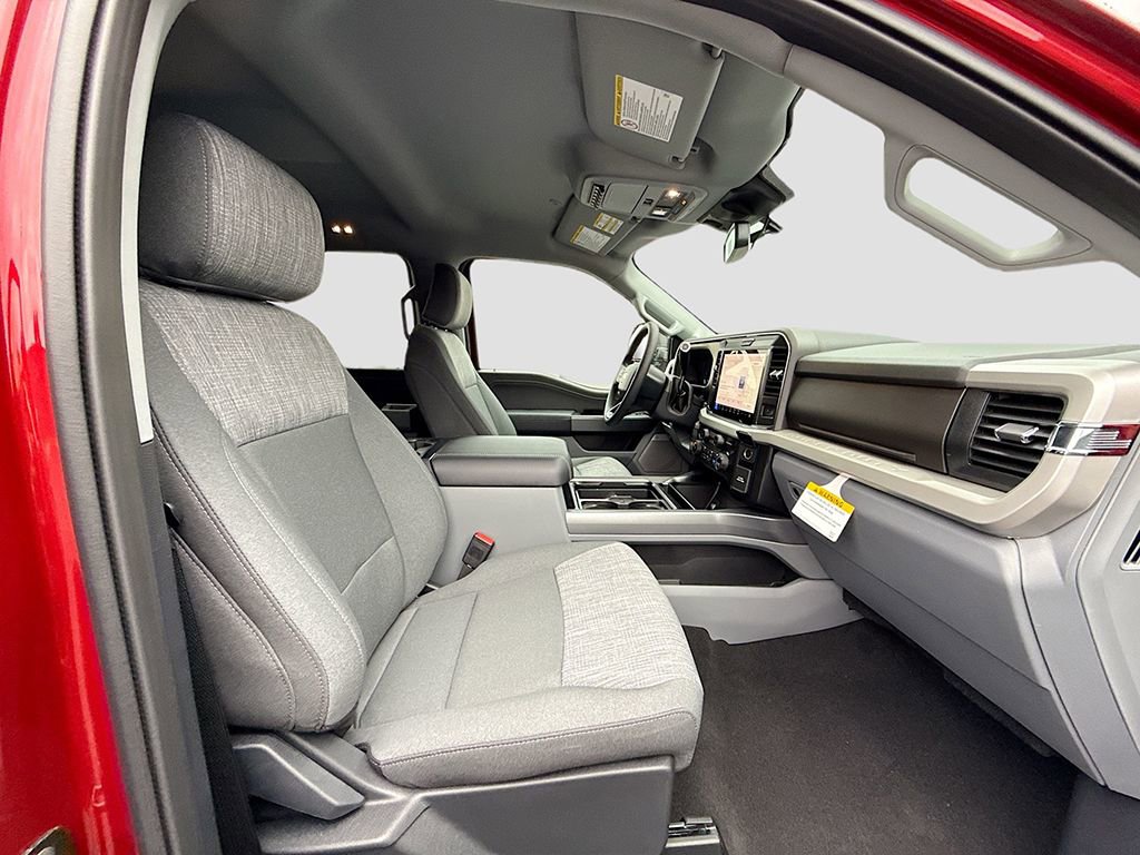 New 2026 Ford F350 XLT w/ XLT Premium Package image 21