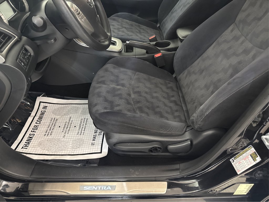 Used 2013 Nissan Sentra SV FWD image 30