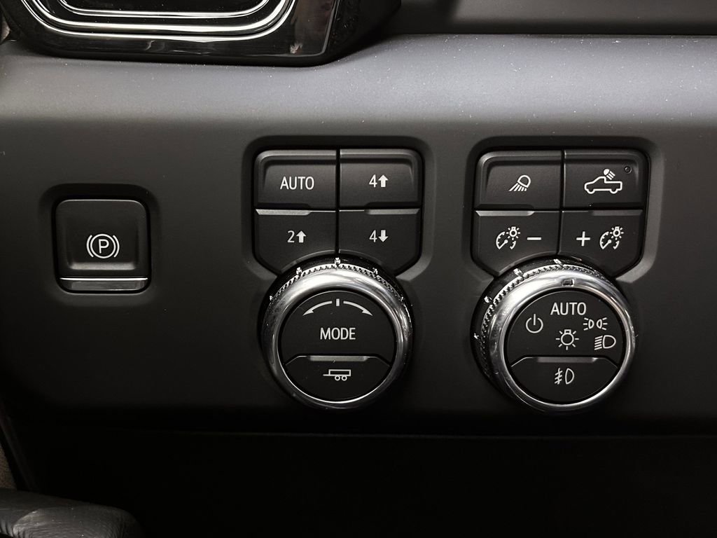 Used 2023 GMC Sierra 1500 AT4X w/ AT4X AEV Edition image 24