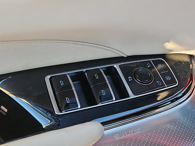 New 2026 Cadillac Lyriq V AWD/4WD image 12