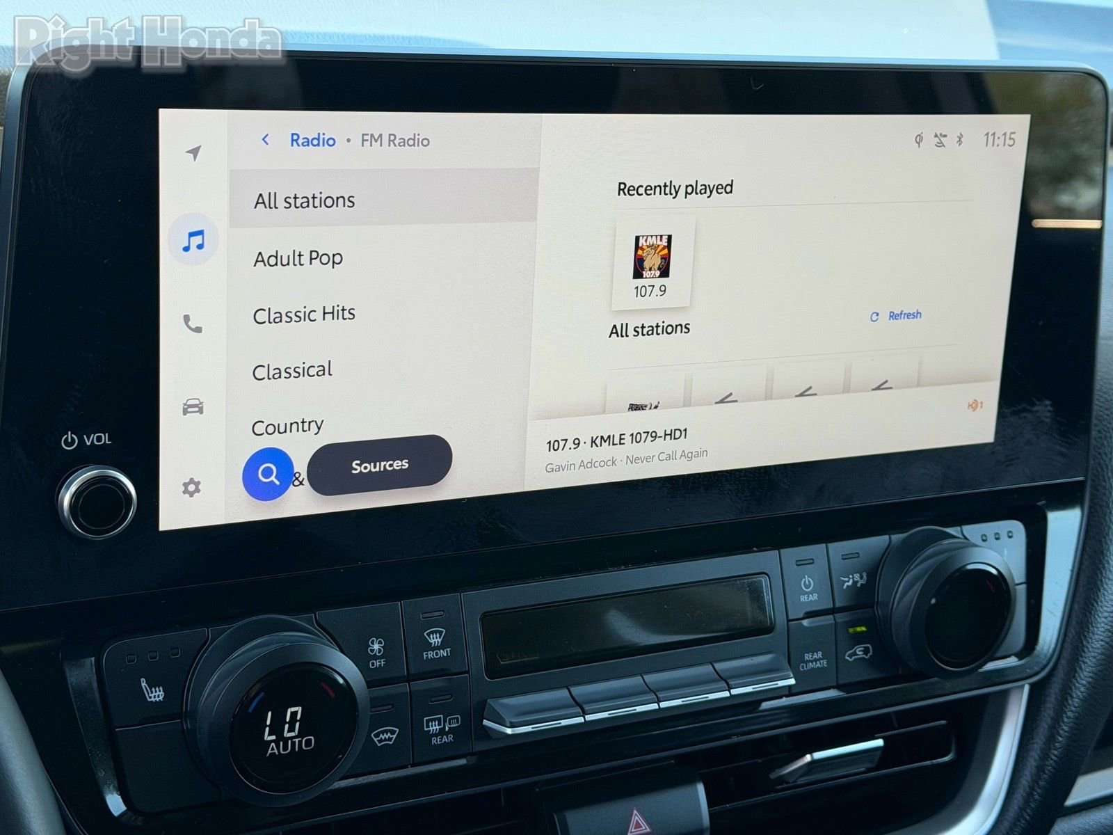 Used 2025 Toyota Grand Highlander AWD image 27