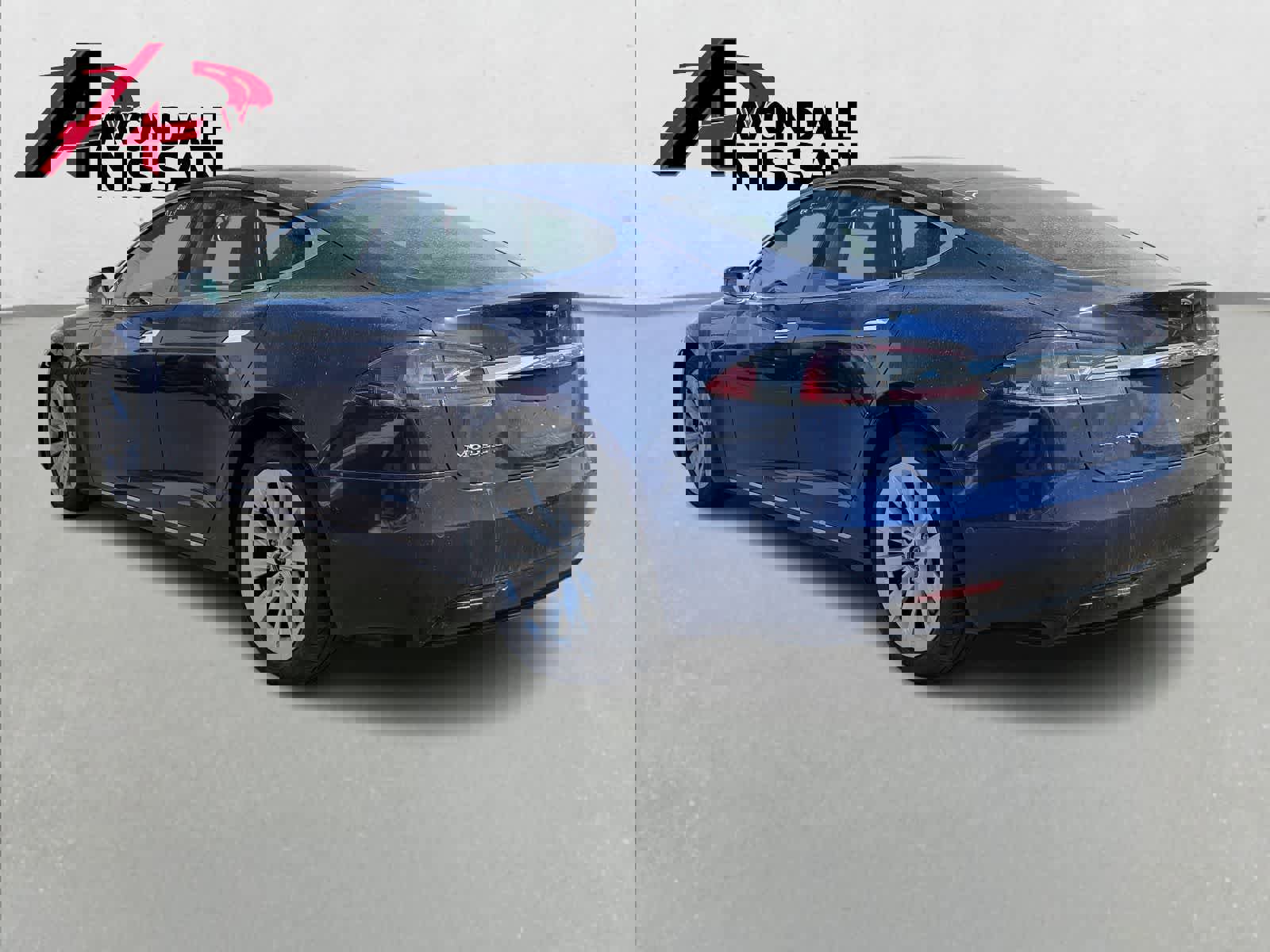 Used 2017 Tesla Model S RWD image 3