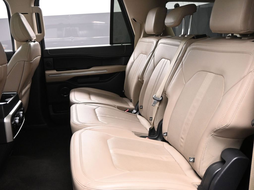 Used 2023 Ford Expedition Max Limited image 31