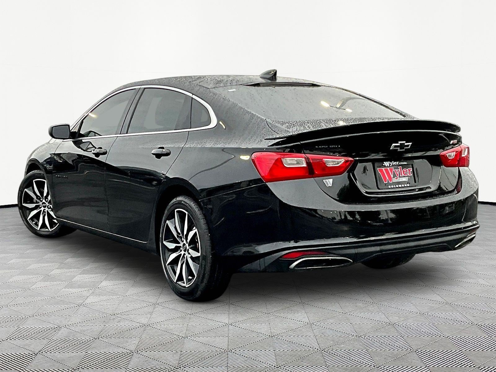 Used 2020 Chevrolet Malibu RS FWD image 4