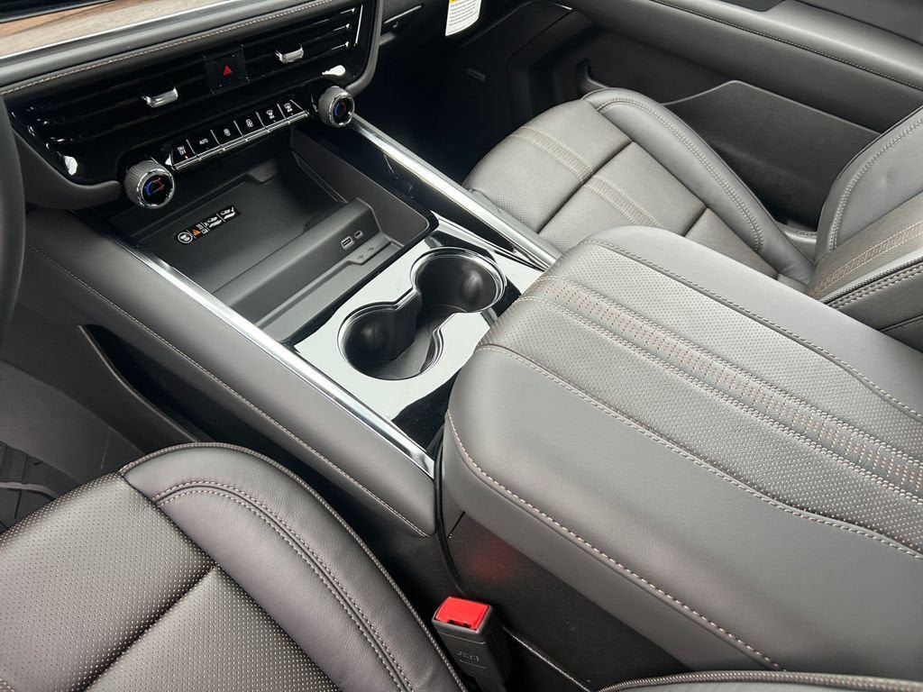 New 2026 Chevrolet Tahoe High Country AWD/4WD image 20