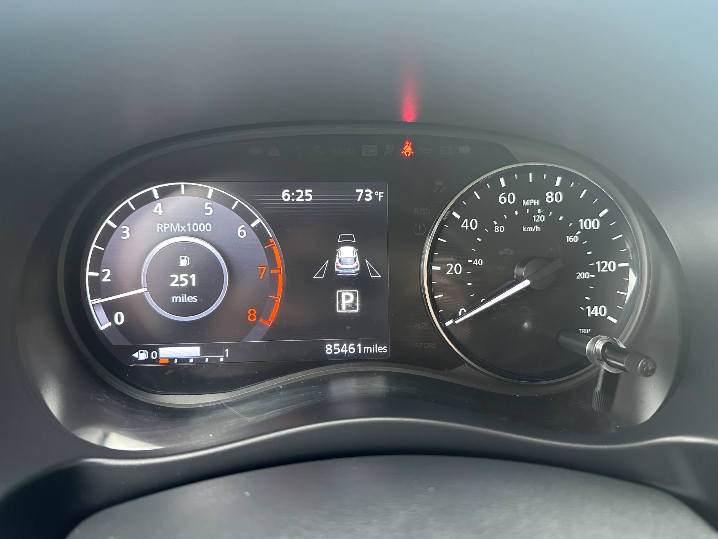 Used 2022 Nissan Kicks SR w/ Premium Package FWD image 16
