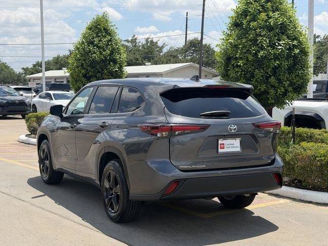 Certified 2025 Toyota Highlander LE FWD image 5