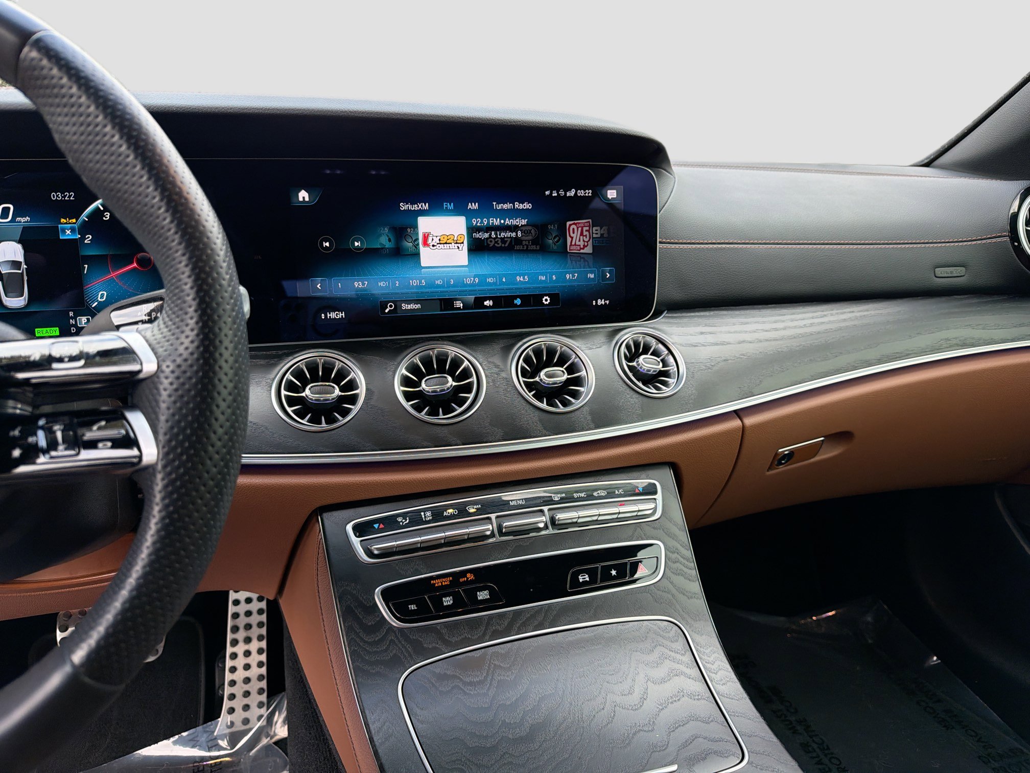 Used 2023 Mercedes-Benz E 450 Cabriolet image 19