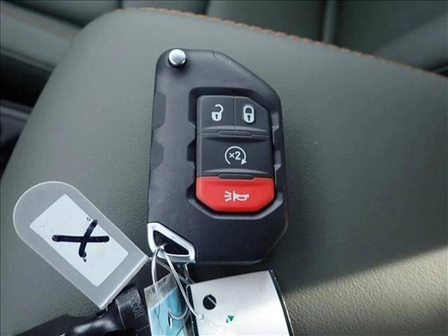 New 2026 Jeep Gladiator Mojave AWD/4WD image 24
