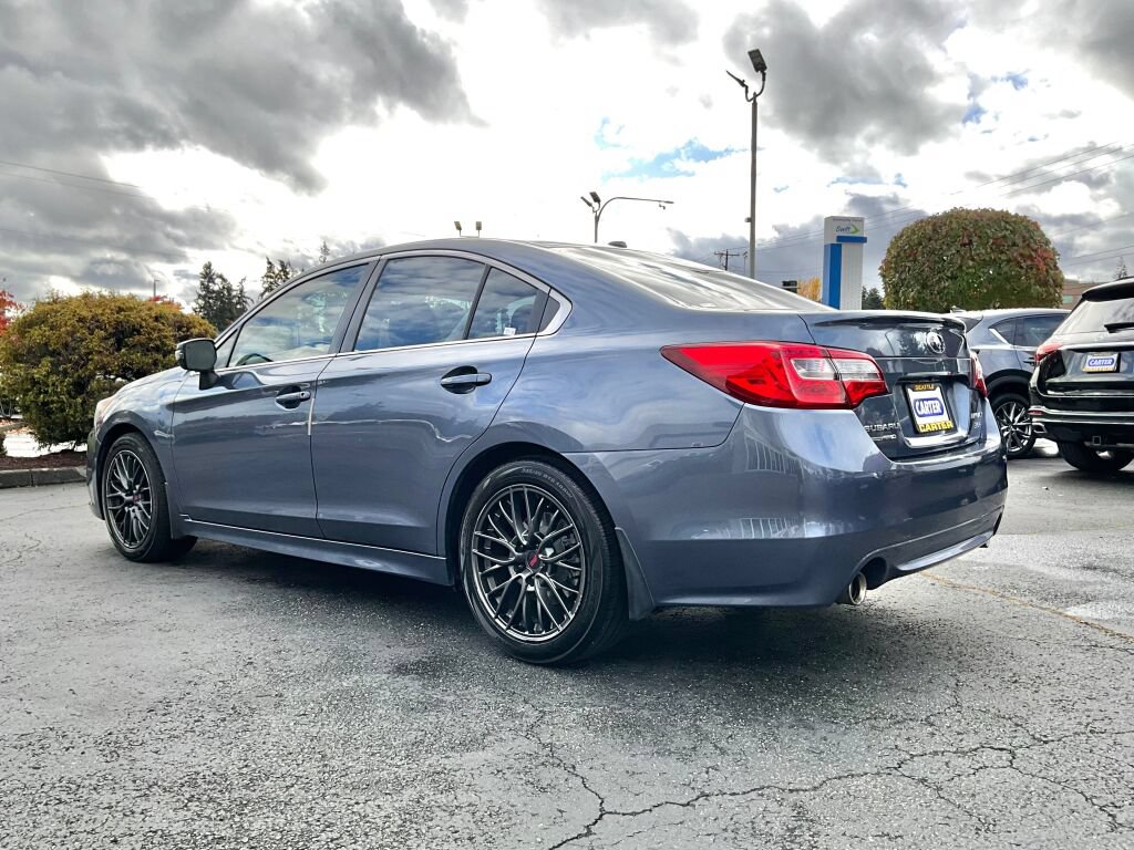 Used 2015 Subaru Legacy 3.6R Limited AWD/4WD image 5