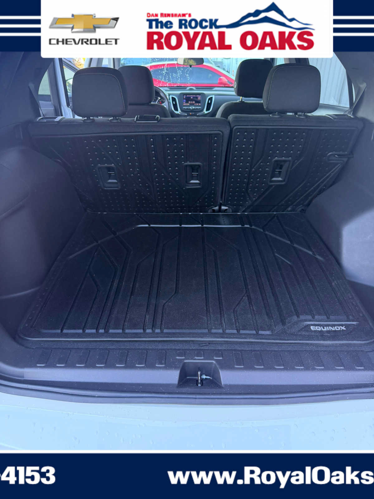 Used 2024 Chevrolet Equinox LT w/ LPO, Floor Liner Package FWD image 15