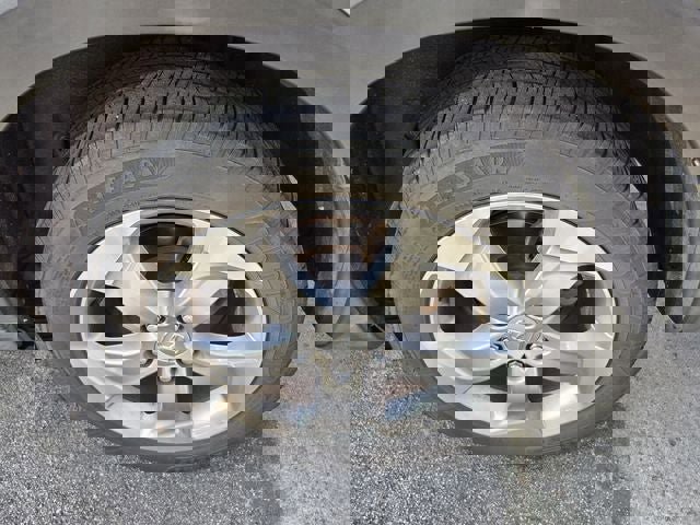 Used 2022 Honda HR-V LX image 10