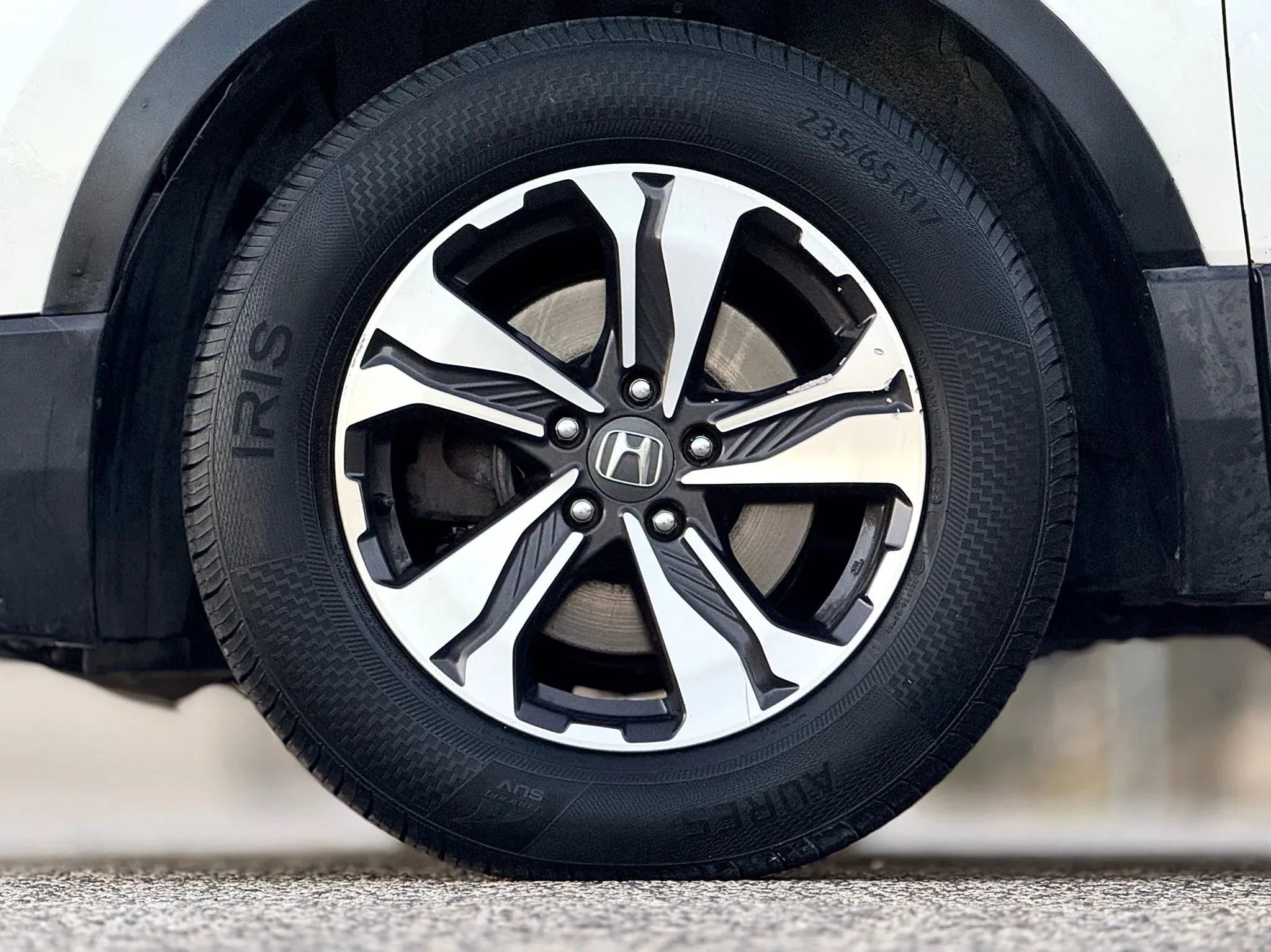 Used 2018 Honda CR-V LX image 28