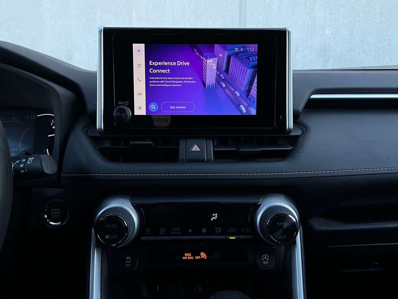 Used 2025 Toyota RAV4 XLE image 27