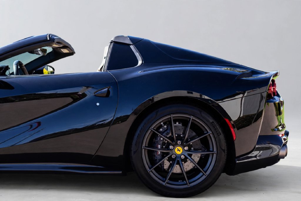 Certified 2021 Ferrari 812 GTS RWD image 27