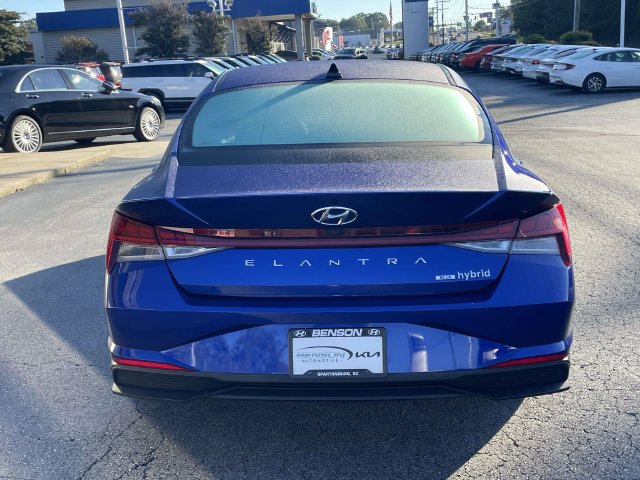 Used 2023 Hyundai Elantra Blue FWD image 5
