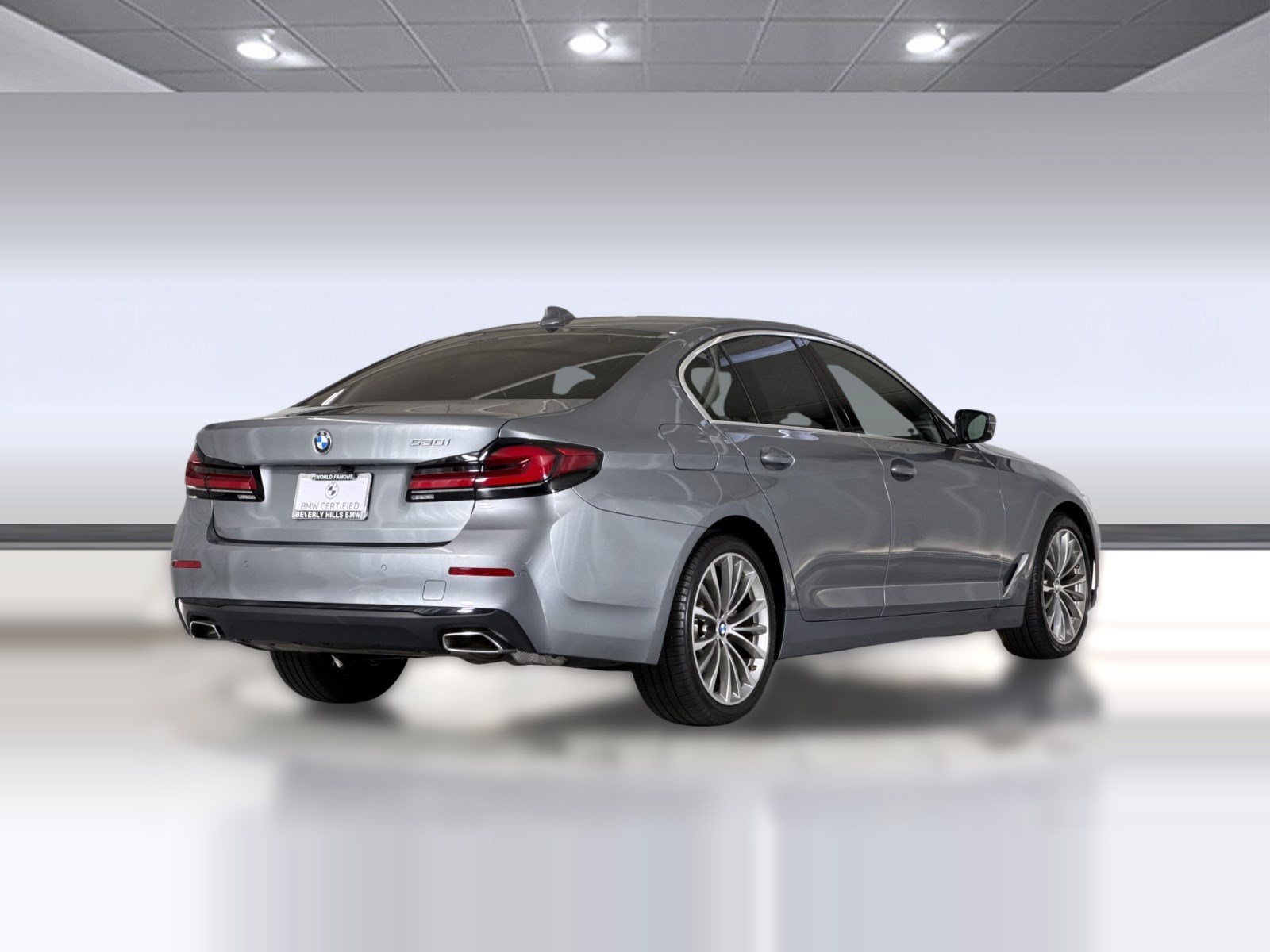 Certified 2023 BMW 530i w/ Convenience Package RWD image 9