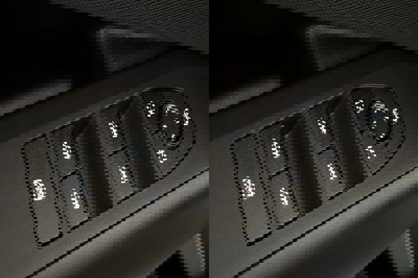 Used 2025 BMW X3 xDrive30i w/ Convenience Package image 13